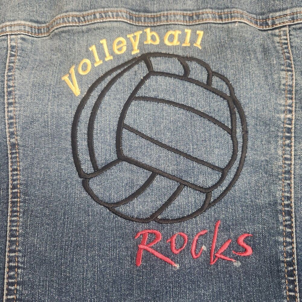 Angles NWT Denim Jacket M Embroidered Volleyball Rocks Raw Hem Sporty Y2K Spirit